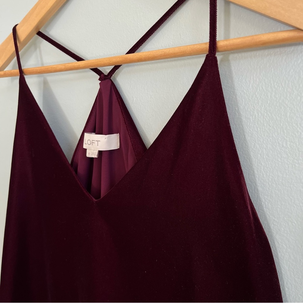 LOFT Women's Velvet Strappy Cami Tank Top Size XS Layering Burgundy Fairy Goth - Picture 5 of 9